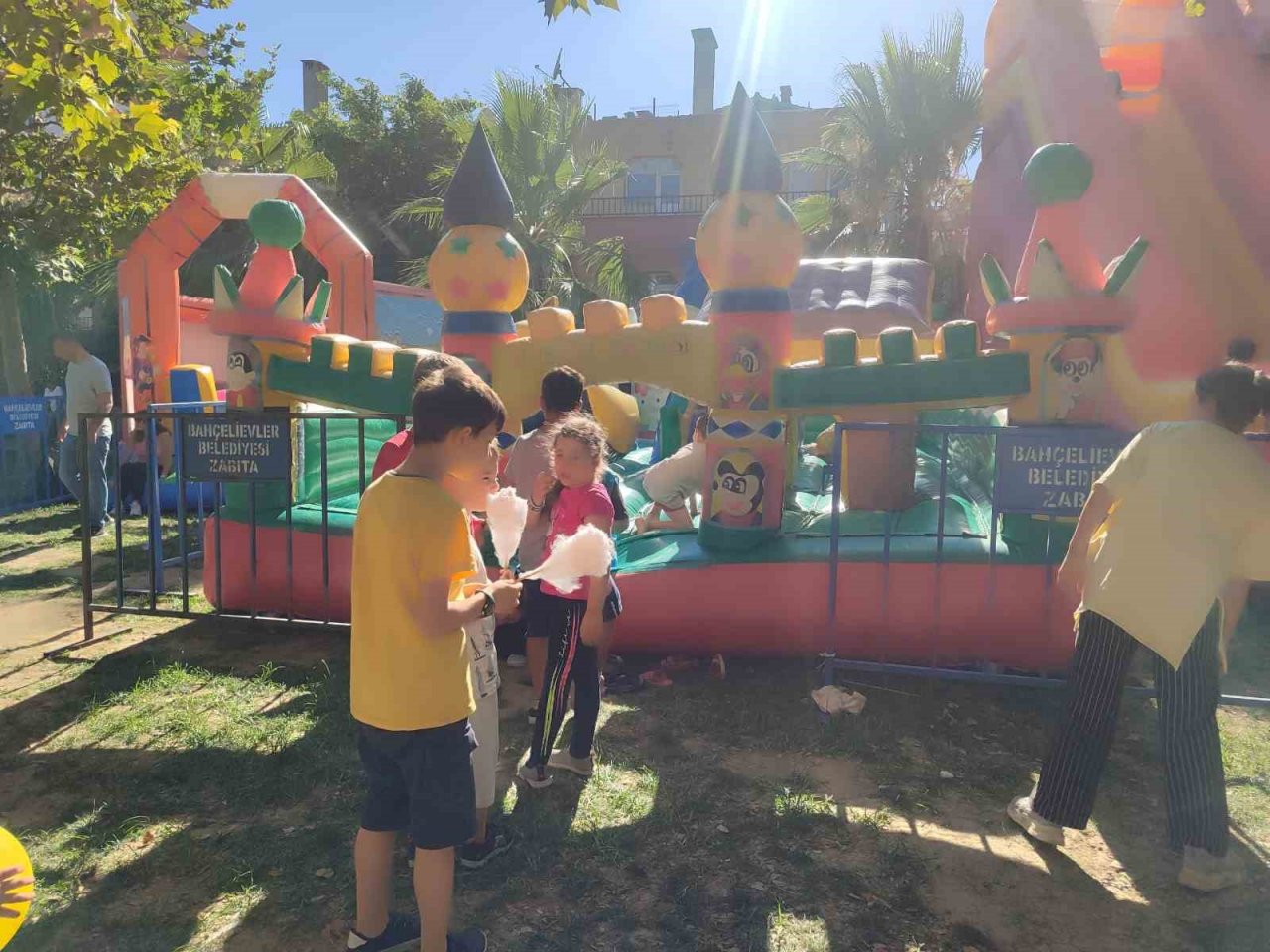 Bahçelievler Belediyesi, 1990’lar 2000’ler festivali düzenledi