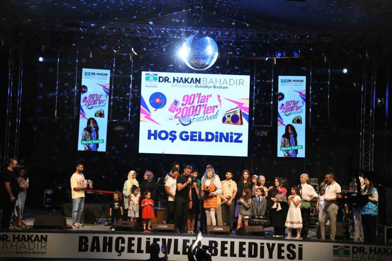 Bahçelievler Belediyesi, 1990’lar 2000’ler festivali düzenledi
