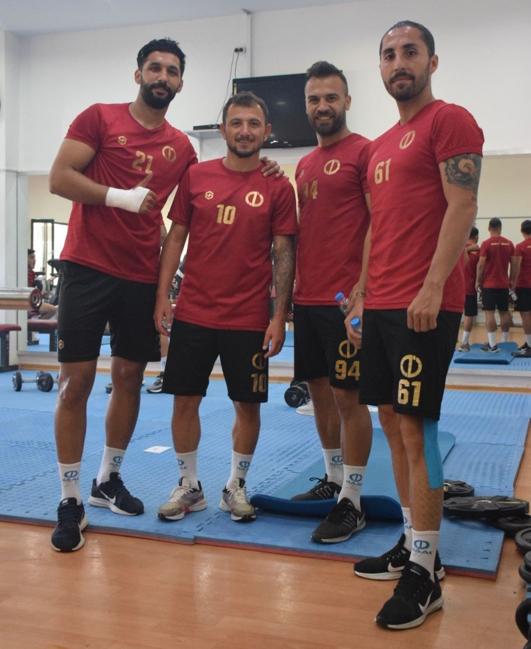 Anadolu Üniversitesi salonda kuvvet çalıştı