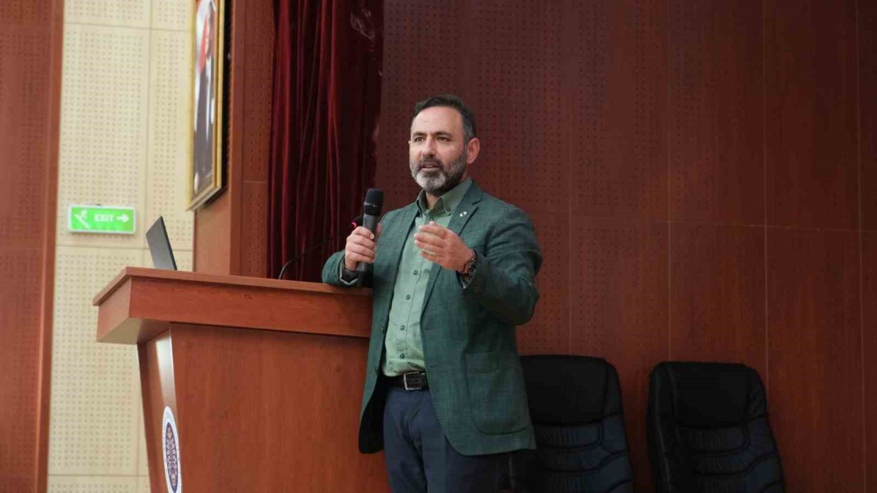 Hastane personeline değerler eğitimi