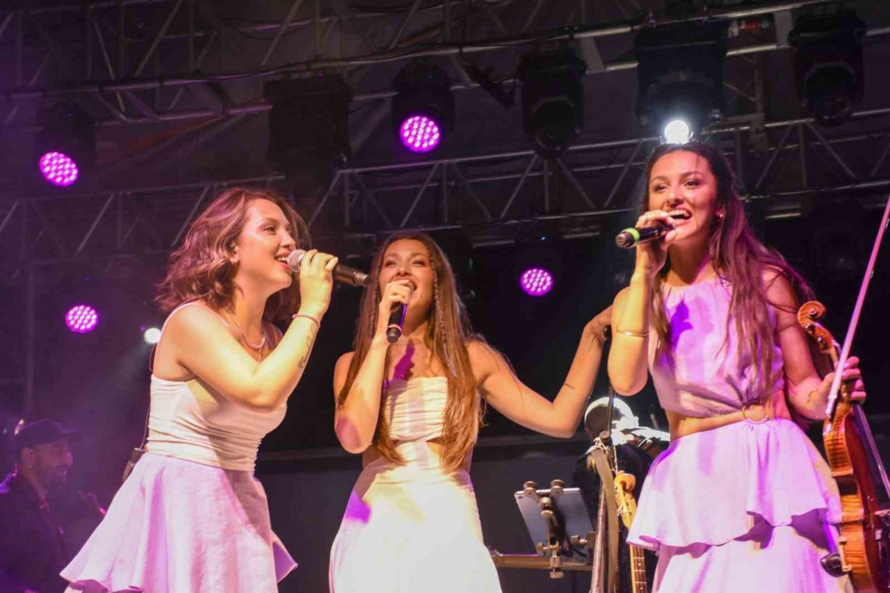 Karacabey ıhlamur festivalinde Samida coşkusu