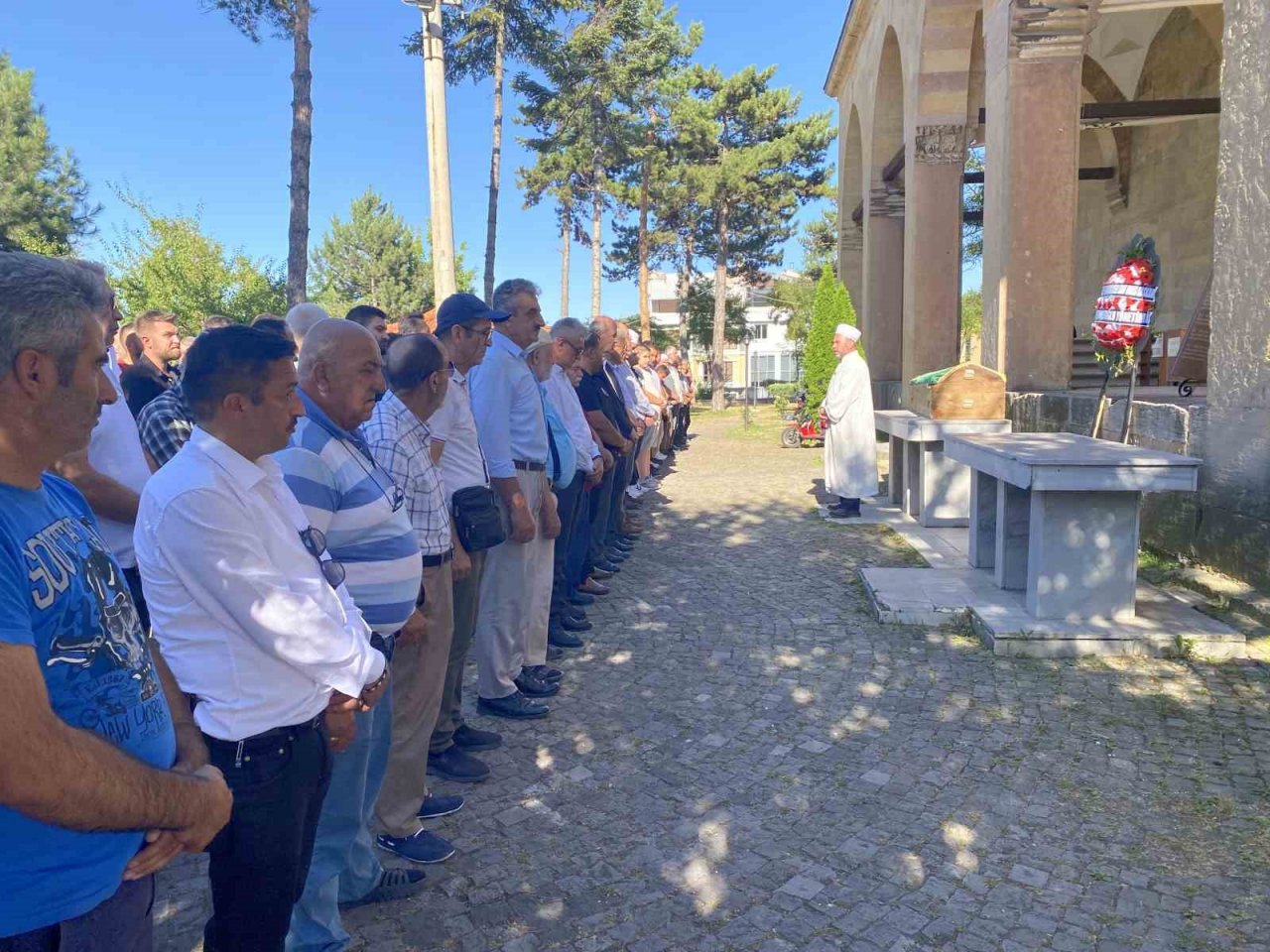 Kastamonu’da öldürülen taksi sürücüsü son yolculuğuna uğurlandı