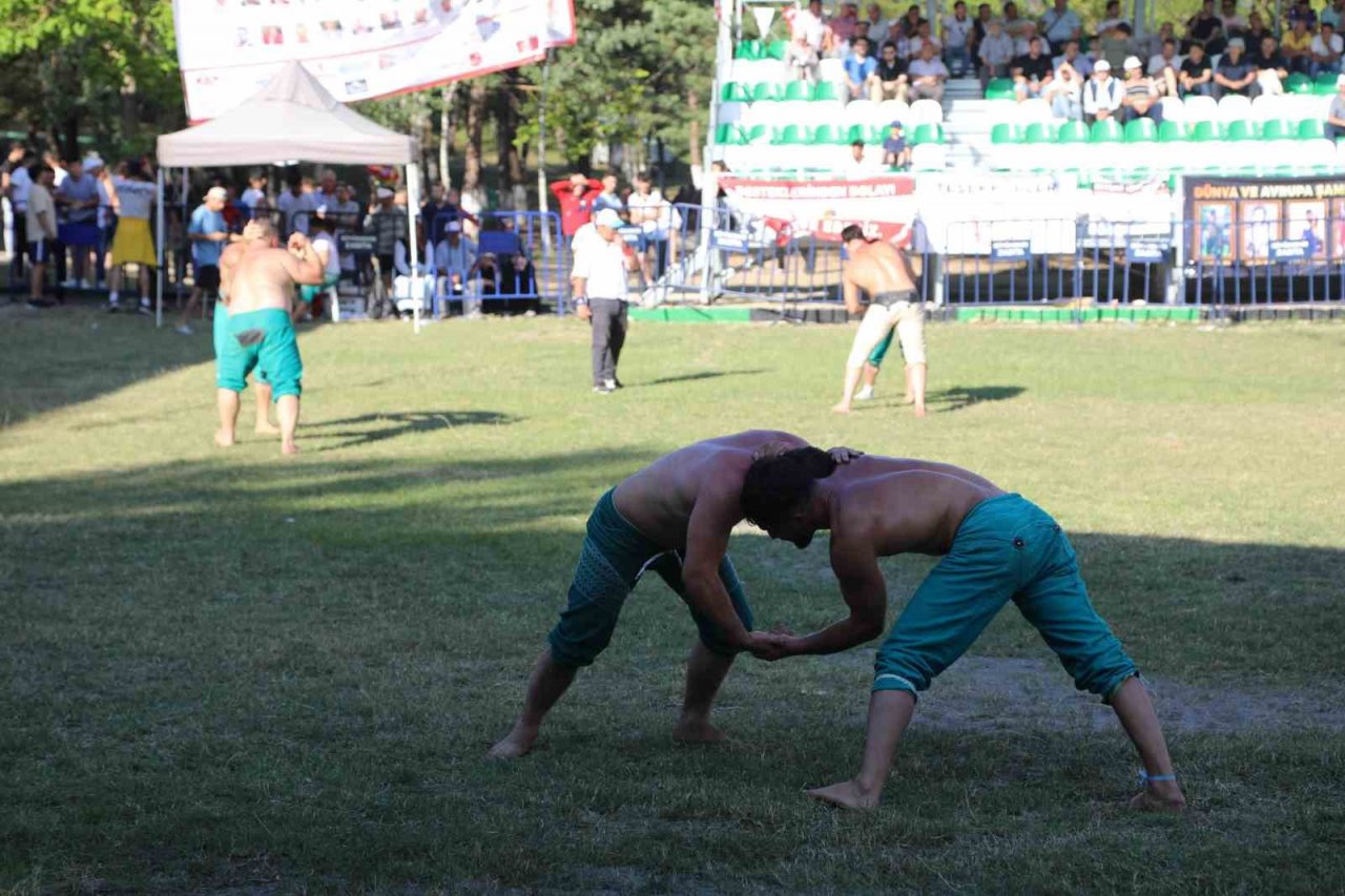 Başkan Sarıcaoğlu: “Bir festivalden daha yüzümüzün akıyla çıktık”