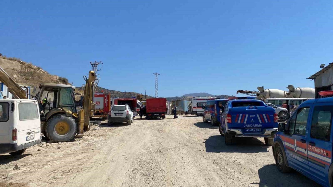 Hızlı tren şantiyesindeki tünelde gazdan etkilenen 2 işçi kurtarıldı