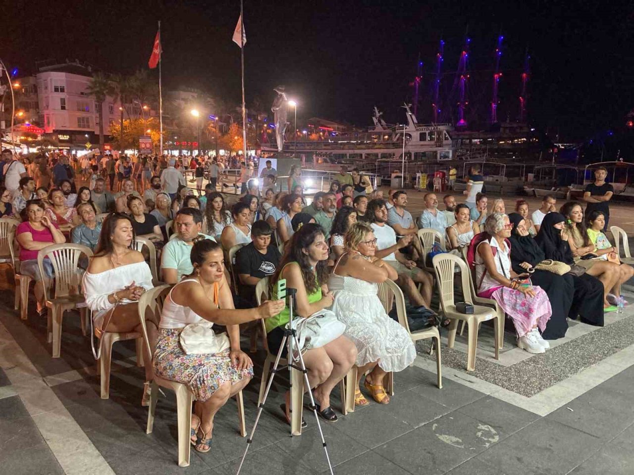 Marmaris Kitap Günleri devam ediyor