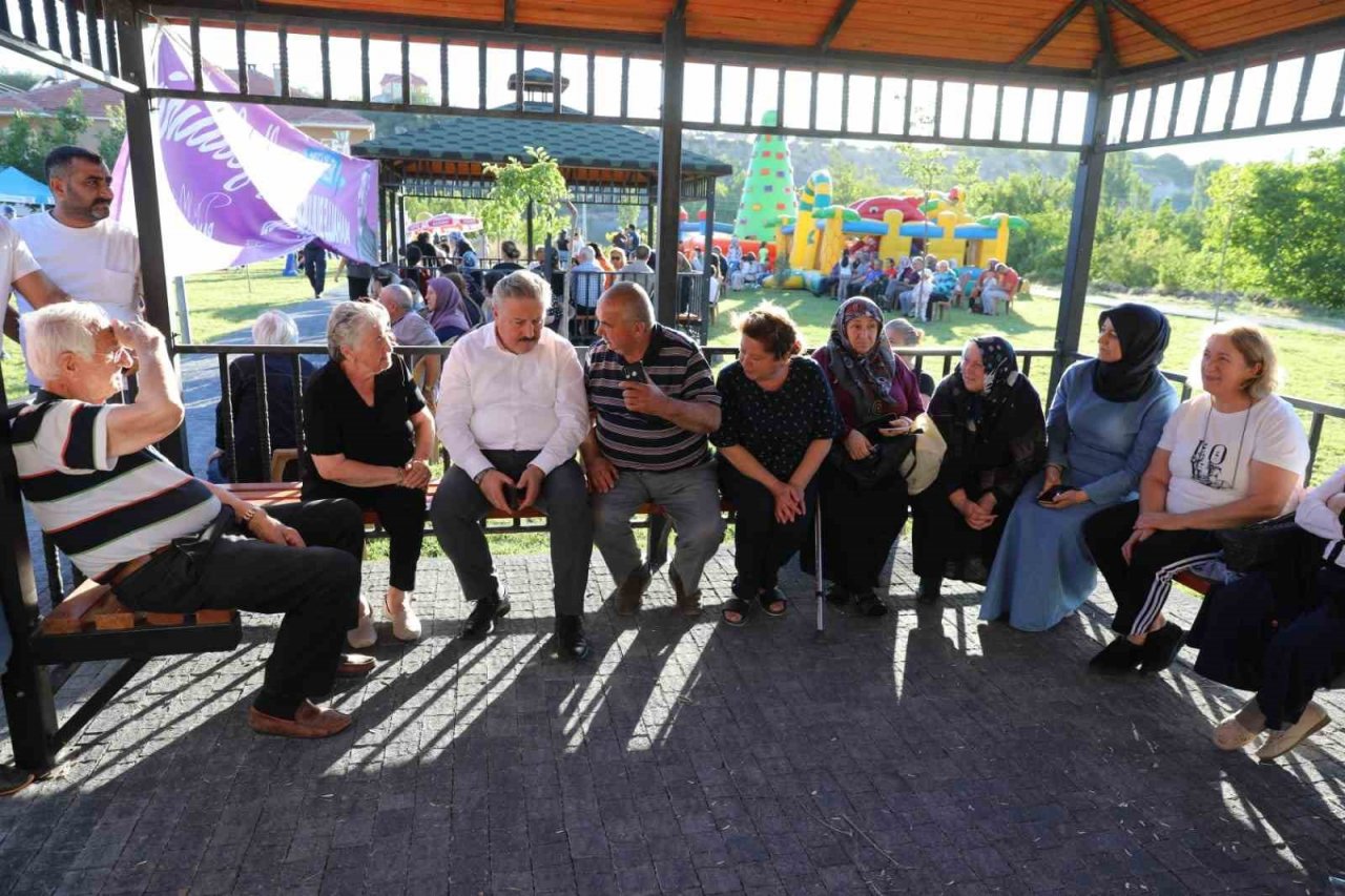 Güzelköy Sakinleri Mahalle Bulıuşması’nda Bir Araya Geldi