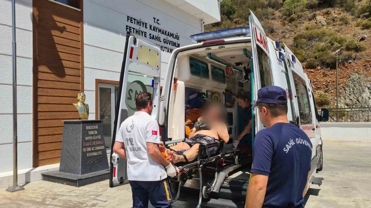 Fethiye’de Sahil Güvenlikten iki ayrı tıbbi tahliye operasyonu