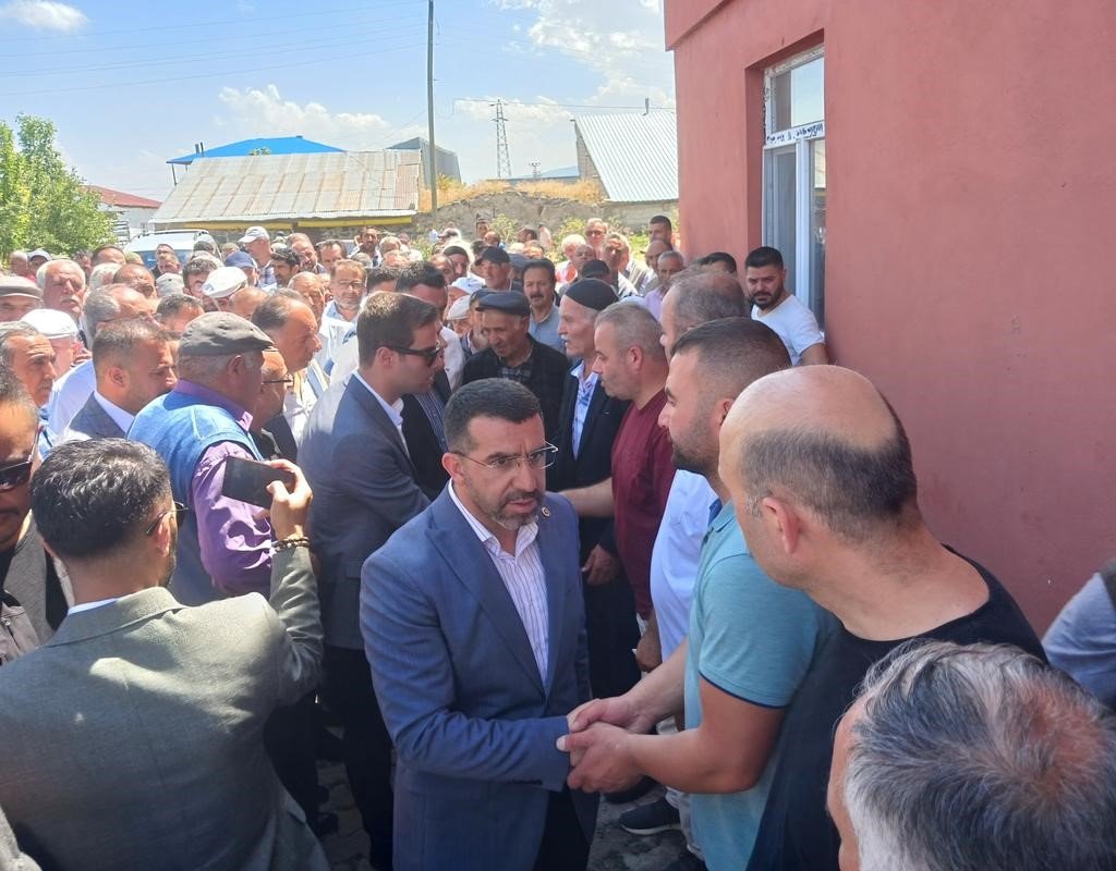 Muhammet Emin Erdoğan Selim’de toprağa verildi