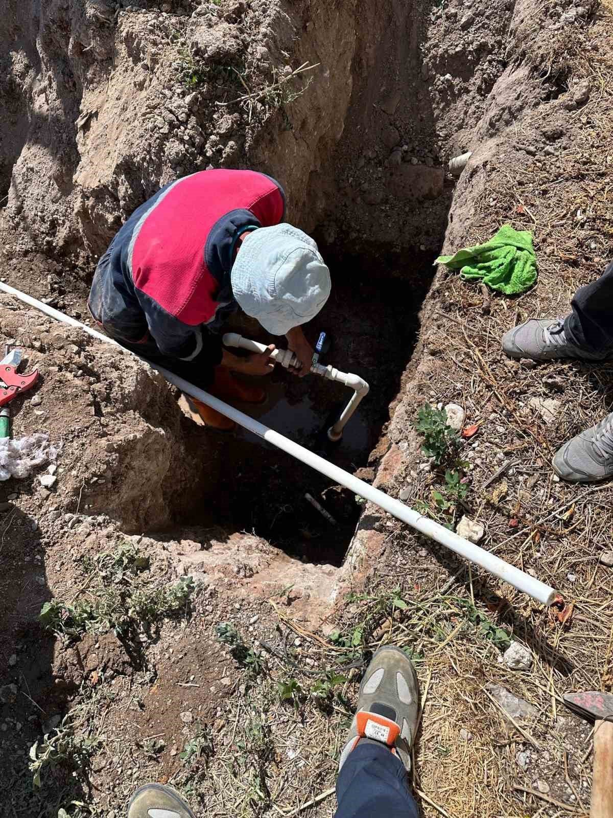 İl Özel İdaresi ekipleri sahada