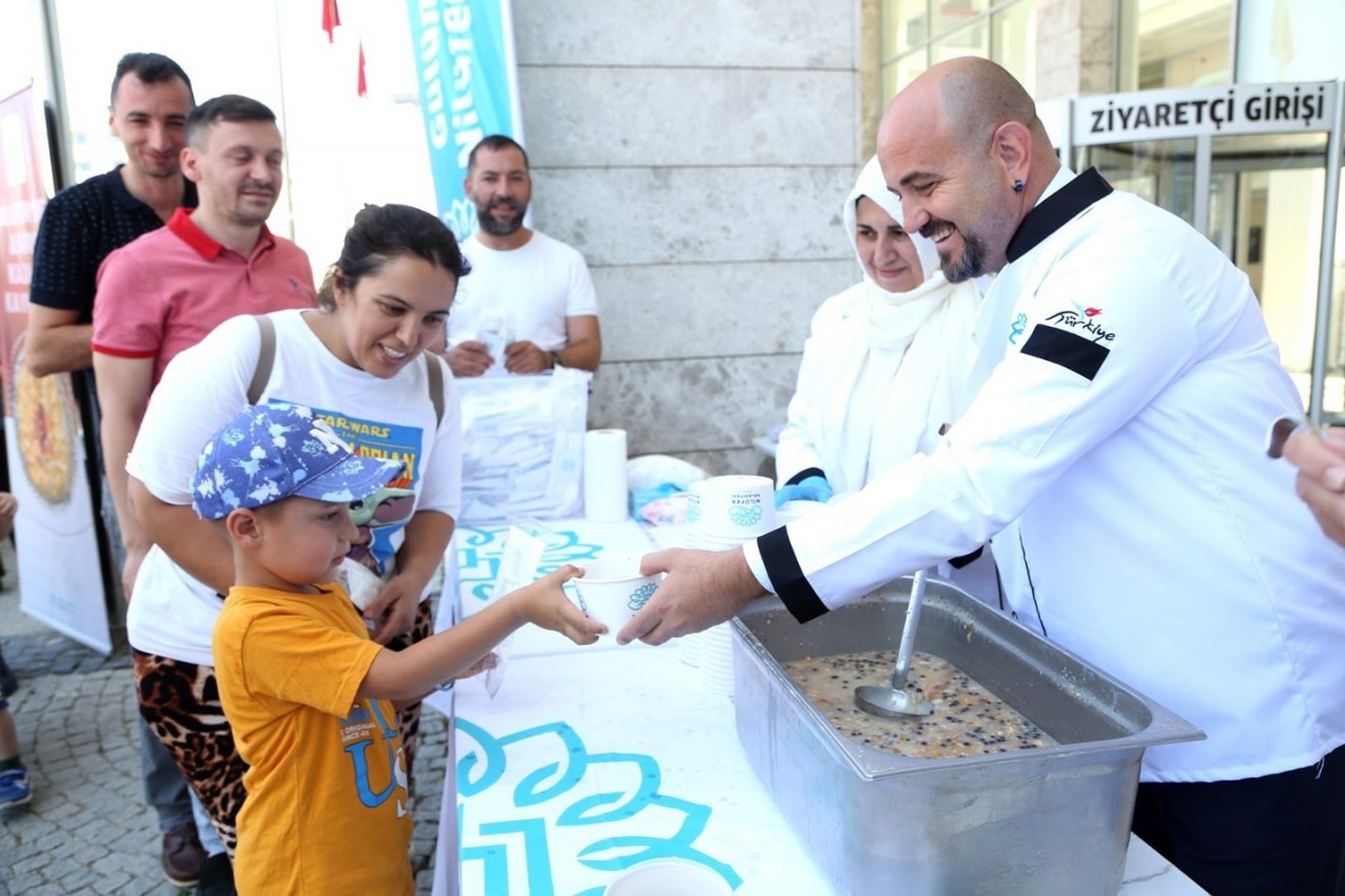 Nilüfer’de aşure tatmayan kalmayacak