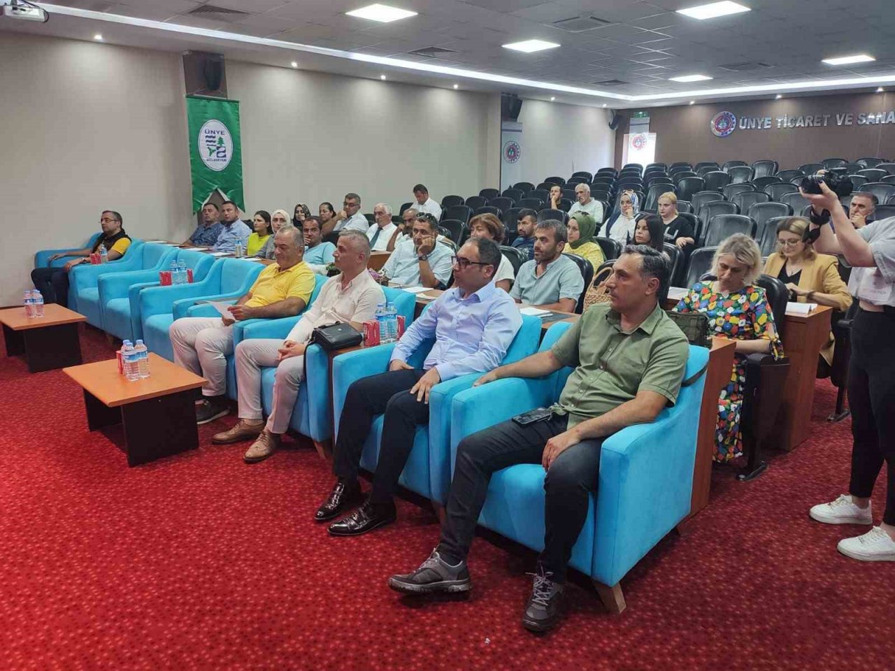 Ünye’de süs bitkileri yetiştiriciliği ve ıslahı konuşuldu