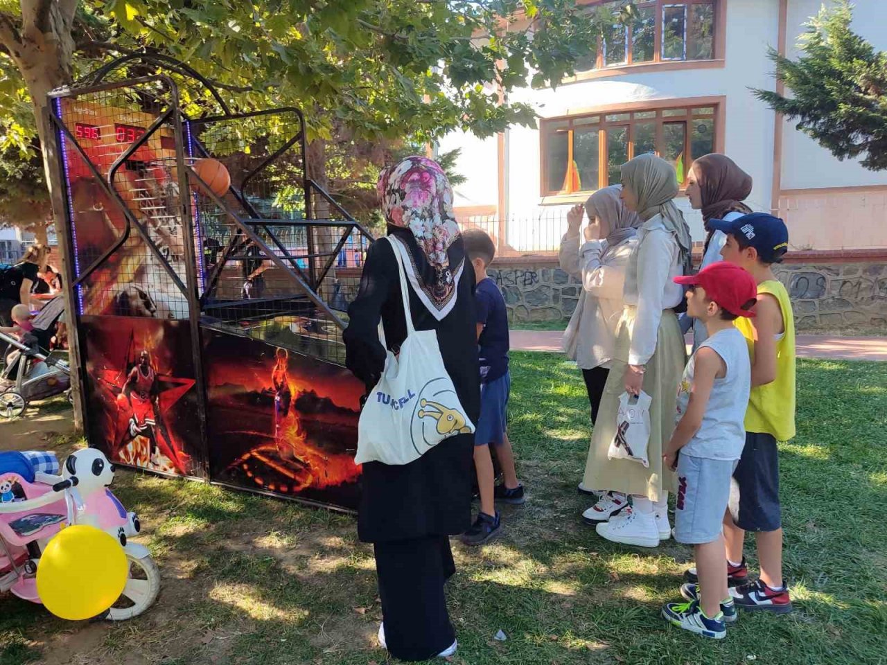 Bahçelievler Belediyesi, 1990’lar 2000’ler festivali düzenledi
