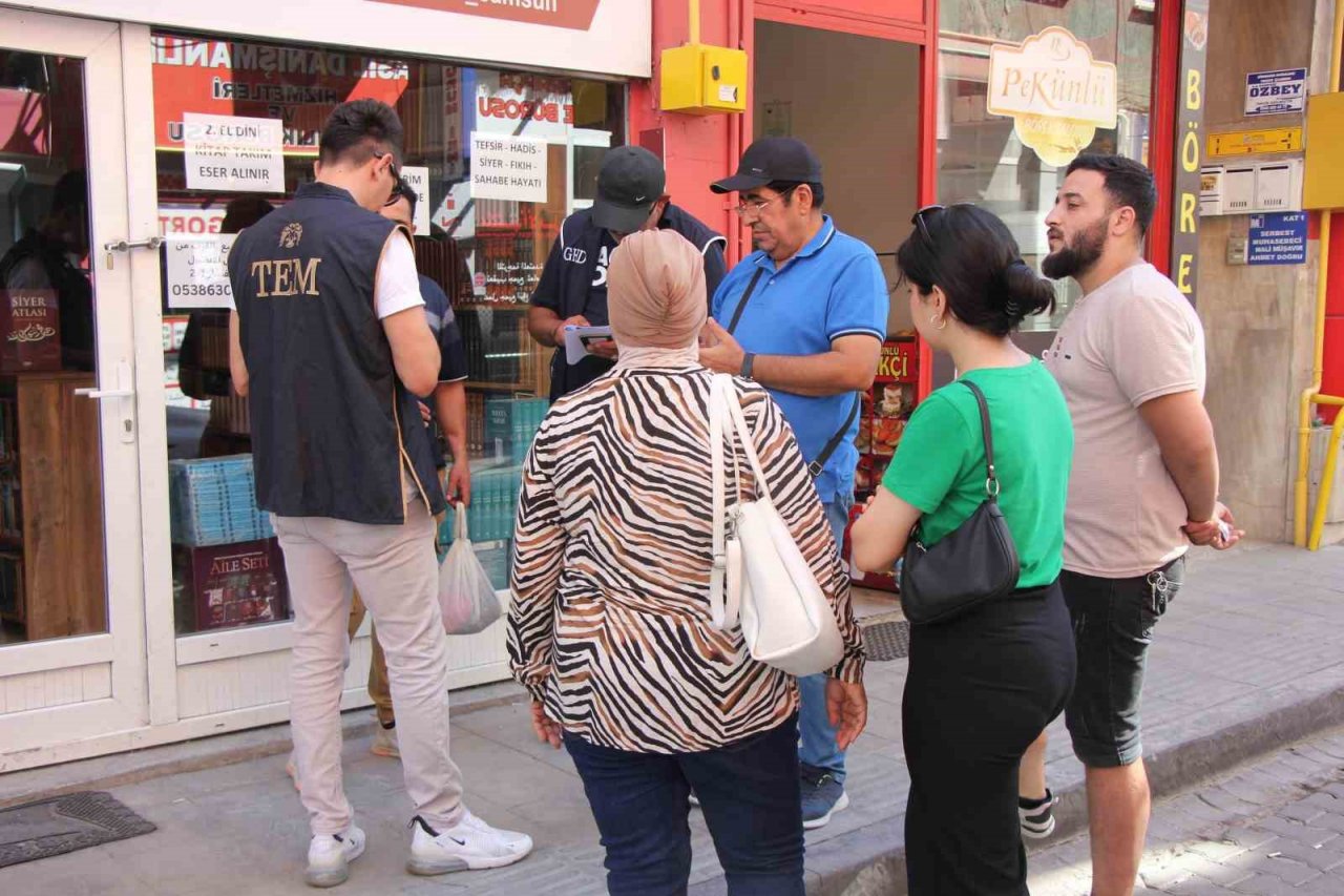 Düzensiz göçmenlere eş zamanlı uygulama