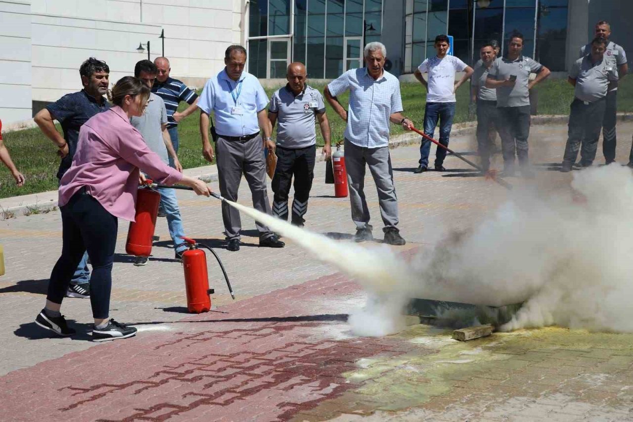TOGÜ’de Yangın Söndürme Tatbikatı Yapıldı