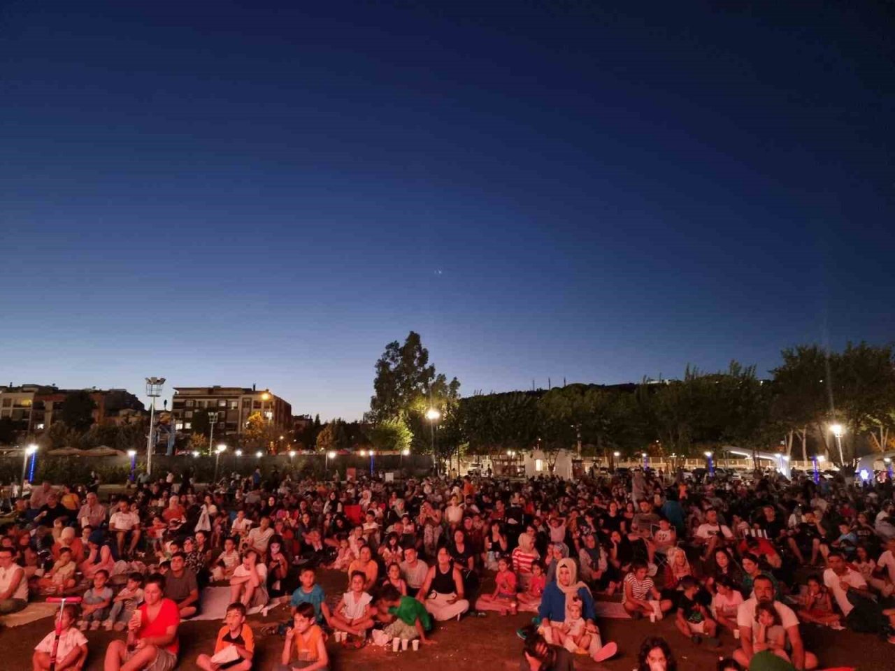 Aydın Büyükşehir Belediyesi kültür sanat etkinlikleriyle vatandaşları buluşturmaya devam ediyor