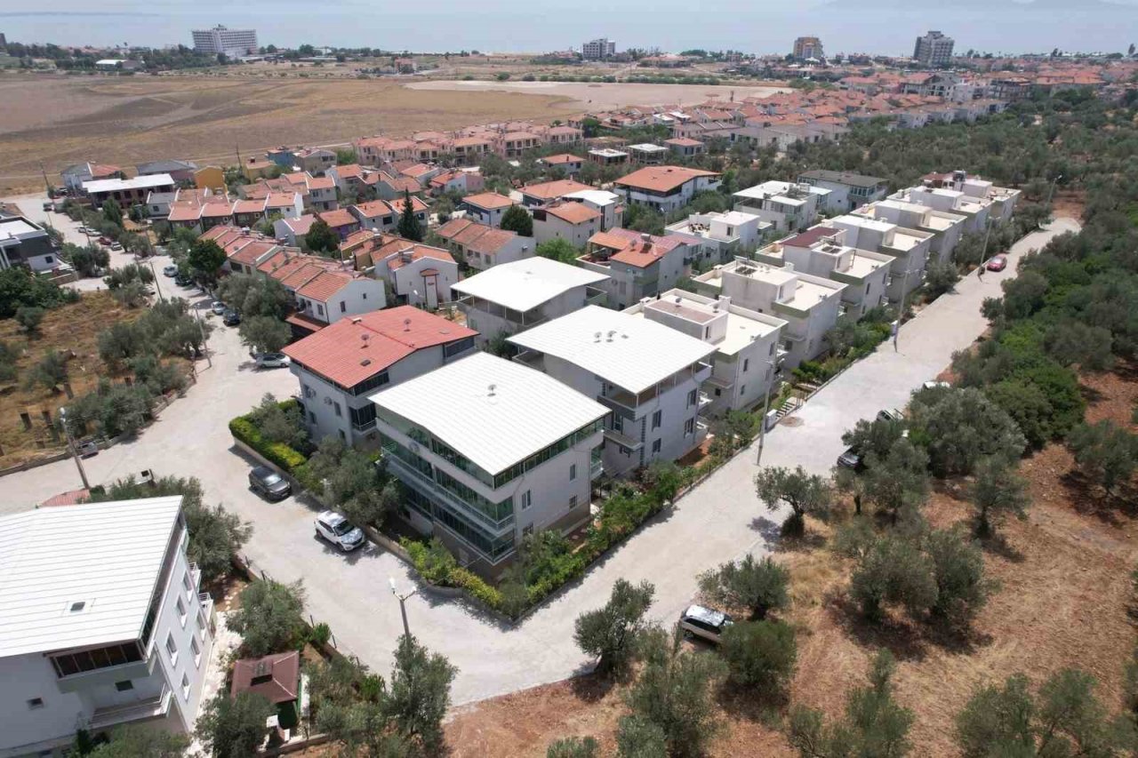 Ayvalık’ta 20 bin metrekarelik yol ile Tepecik Mevkisi’nin 20 yıllık sorunu çözüldü