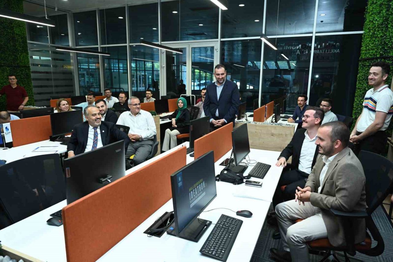 Büyükşehir personelinin ödüllü fikirleri