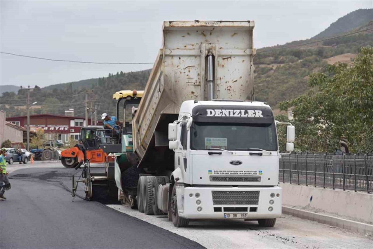 Büyükşehir’den Kepsut’un potansiyelini öne çıkaran yatırımlar