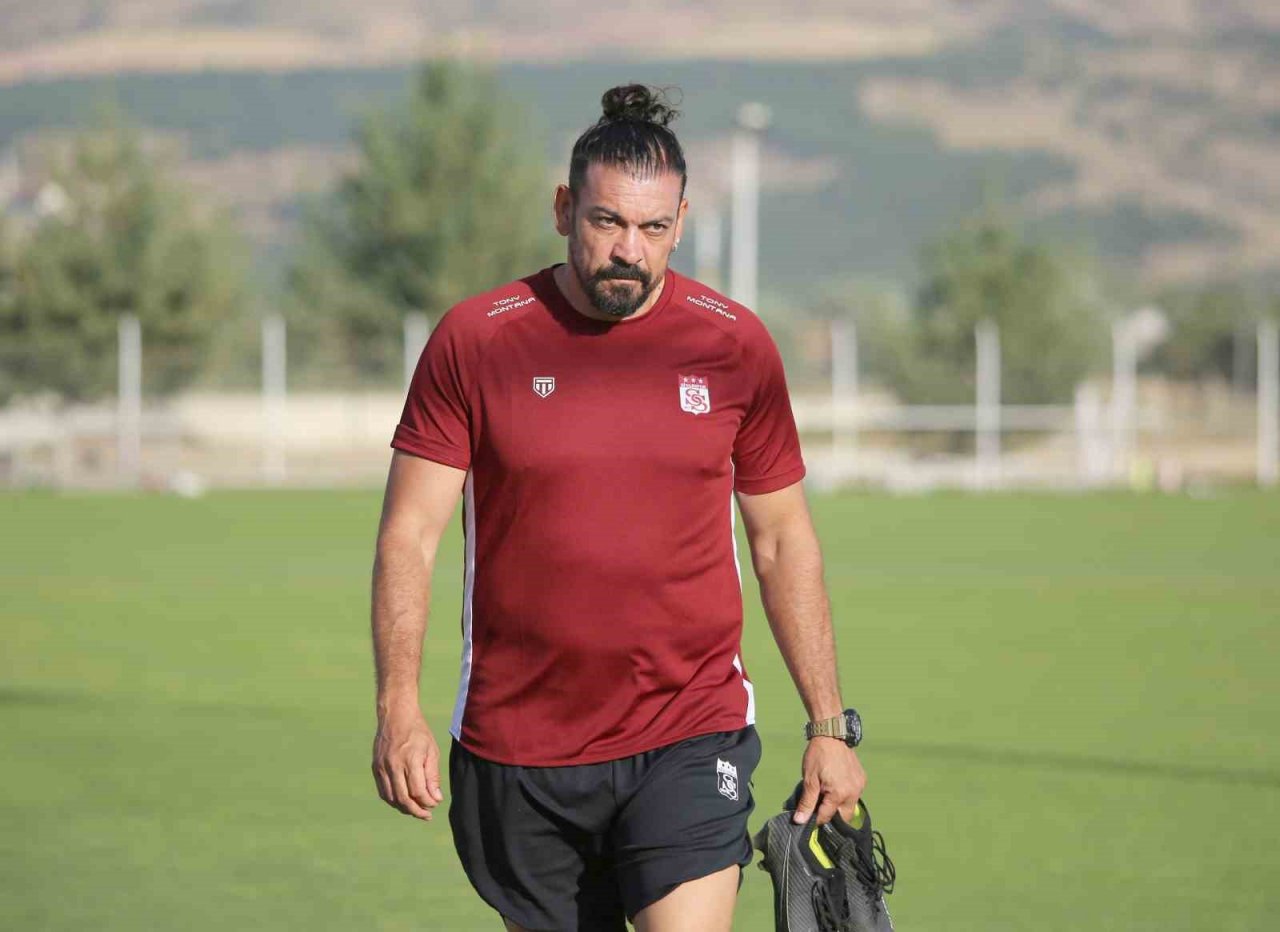 Servet Çetin: “Transferde geç kaldık”