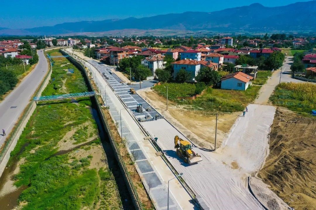 İmbat parkı ve çevresi güzelleşmeye devam ediyor