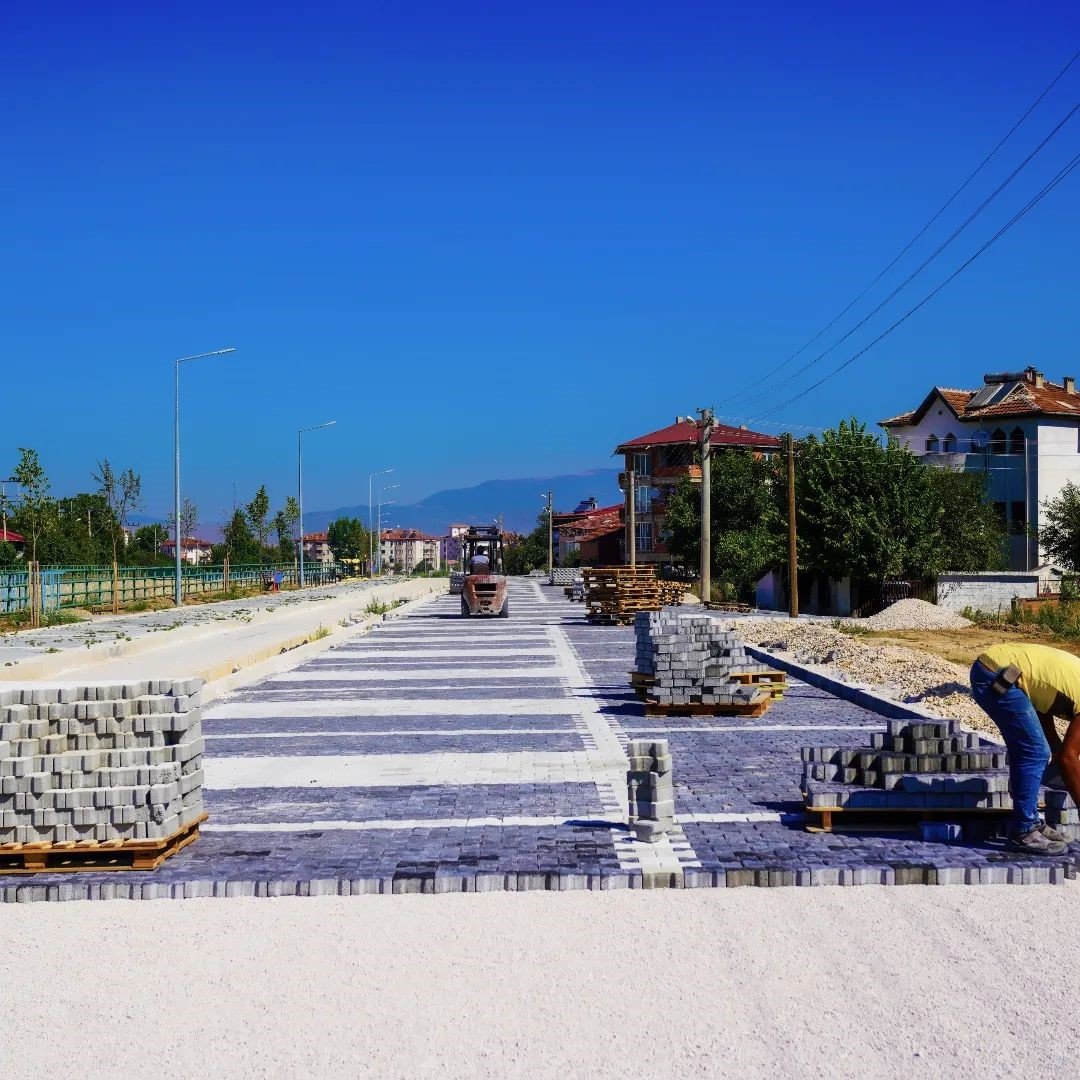 İmbat parkı ve çevresi güzelleşmeye devam ediyor