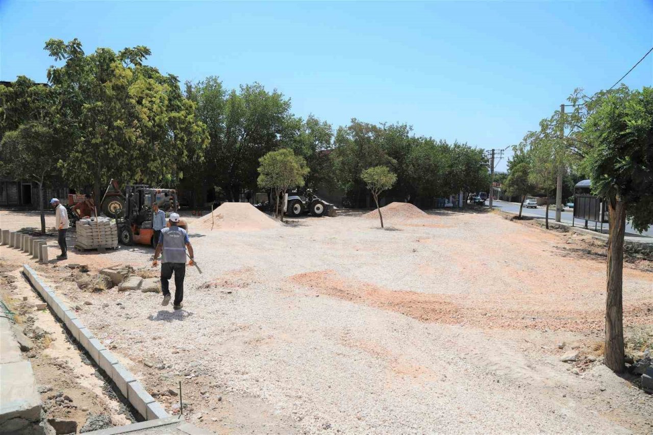 Ergani’de ’Köy Pazarı’ yapımına başlandı