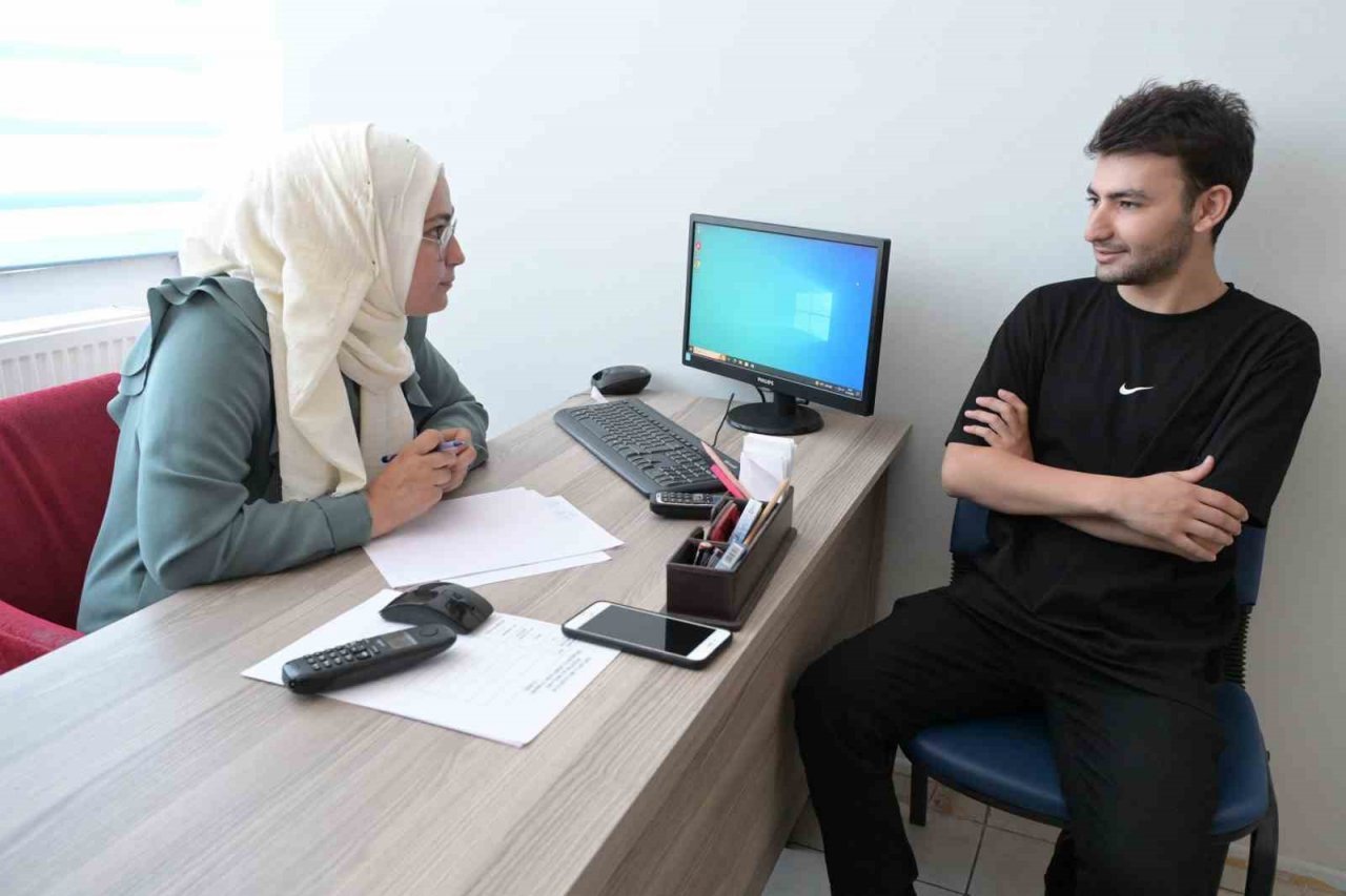 Isparta Belediyesinin ücretsiz kurs kayıtları ve YKS tercih danışmanlığı hizmeti devam ediyor