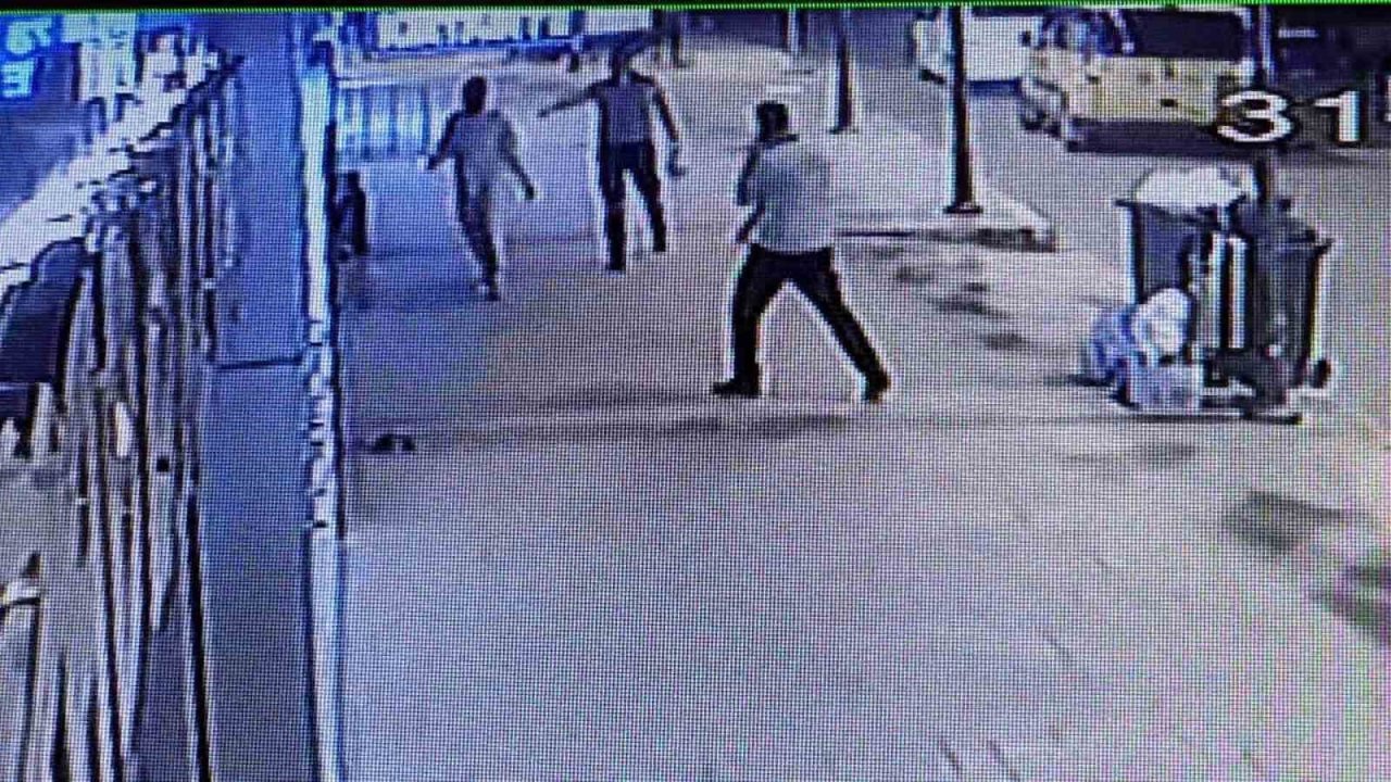 Karabük’te gaspçı neye uğradığını şaşırdı, o anlar kameraya yansıdı