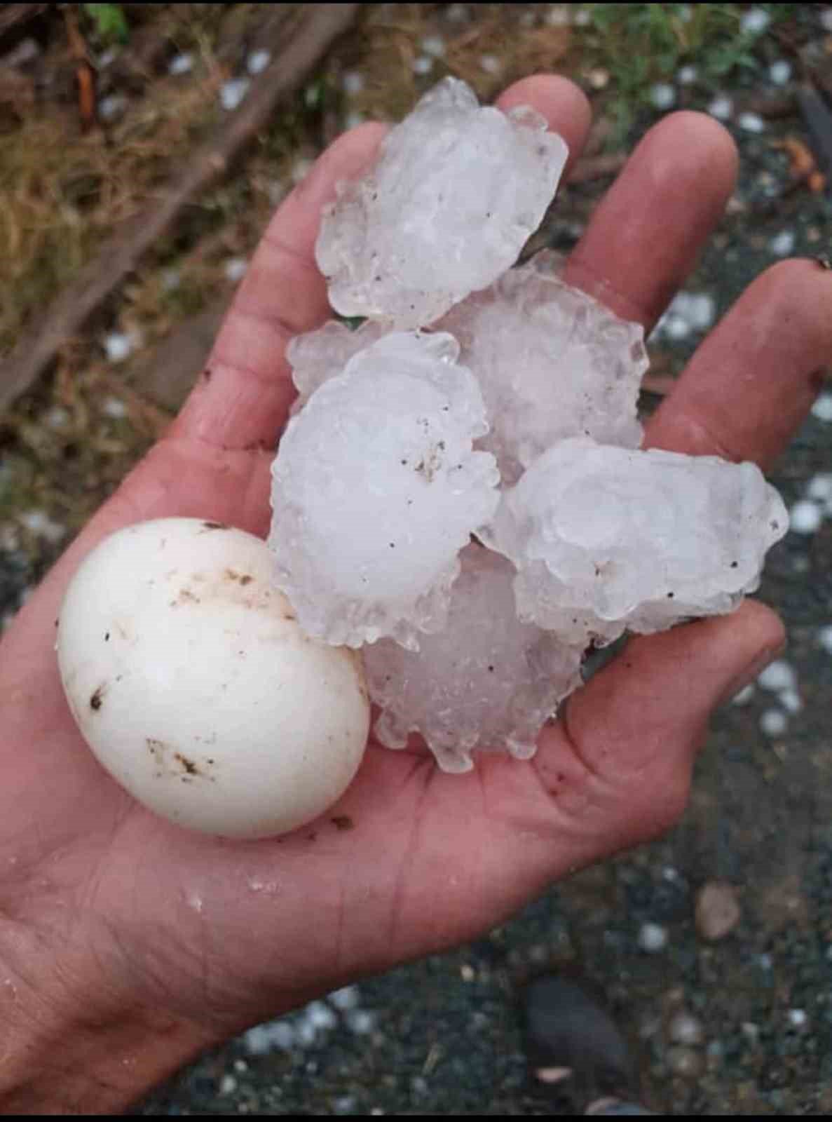 Kastamonu’da yumurta büyüklüğünde dolu yağdı