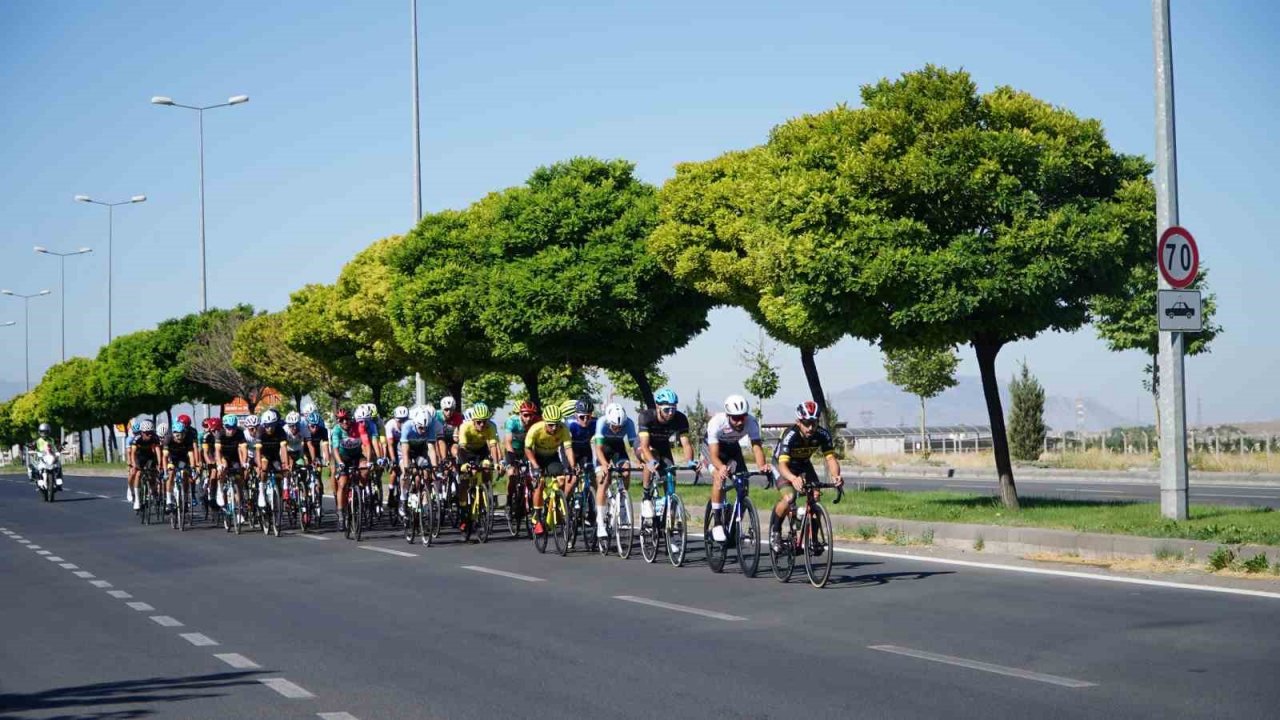 Uluslararası Yol Bisikleti Yarışları’nda Kayseri tam not aldı