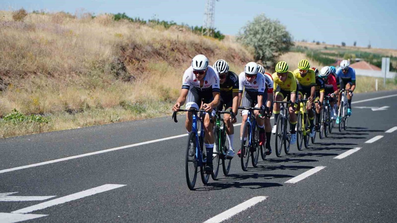 Uluslararası Yol Bisikleti Yarışları’nda Kayseri tam not aldı