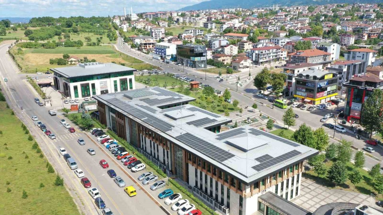 Başiskele’de GES kapasitesi artıyor, yıllık 600 bin TL’lik tasarruf sağlanıyor
