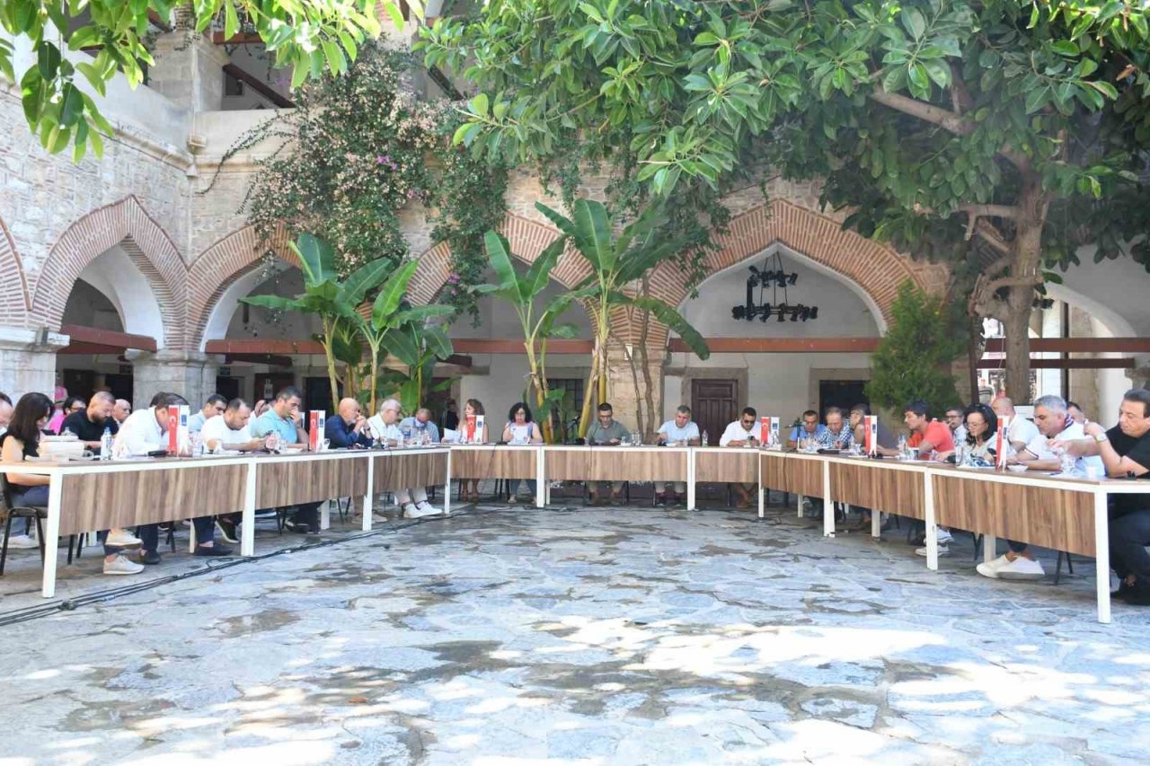 Kuşadası Belediye Meclisi’nden tarım ve hayvancılık için önemli karar