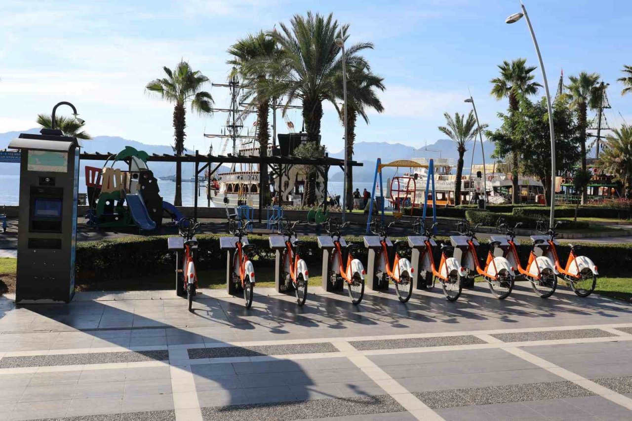 Marmaris’te Akıllı Bisiklet Sistemi’ni 4 yılda, 94 bin 570 kişi kullandı