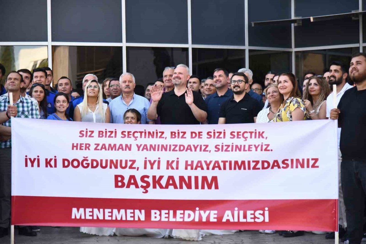 Başkan Pehlivan’a sürpriz kutlama