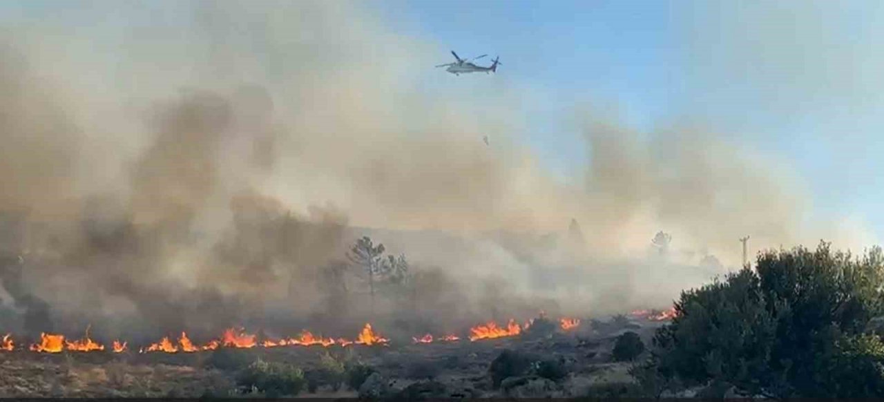Bodrum’da Türkbükü yangını geniş alana yayıldı