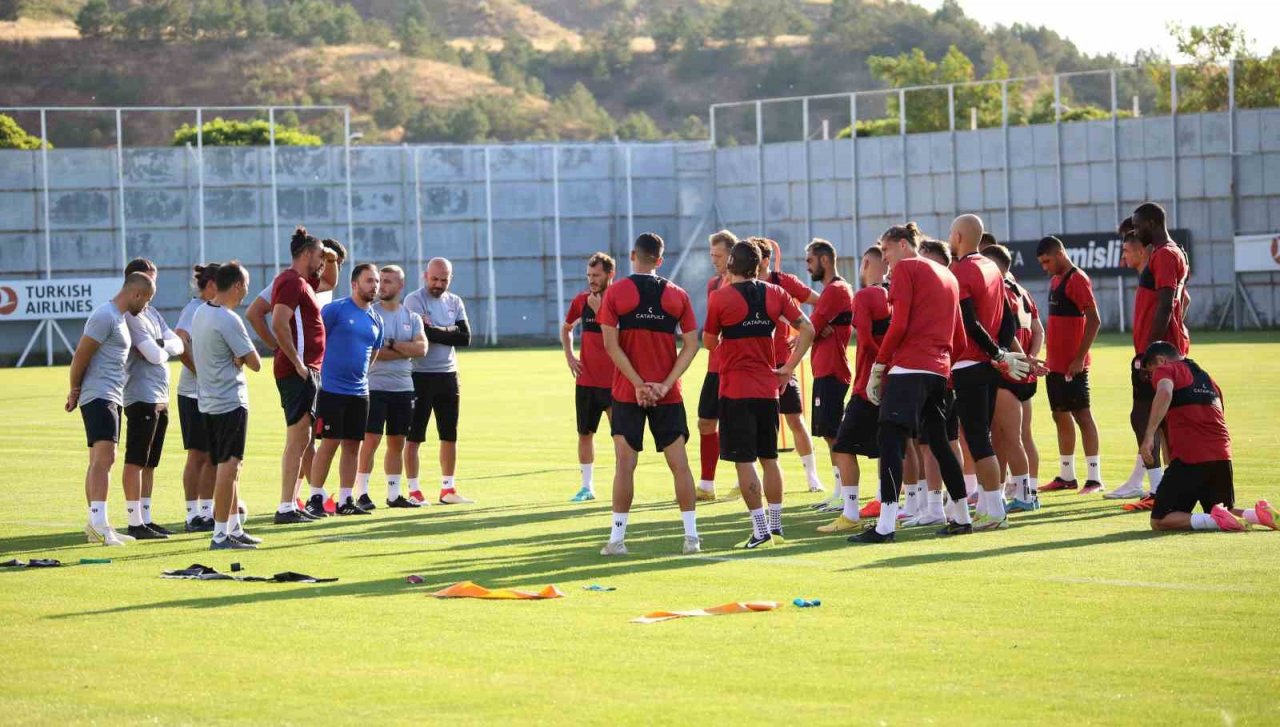 Servet Çetin: “Transferde geç kaldık”