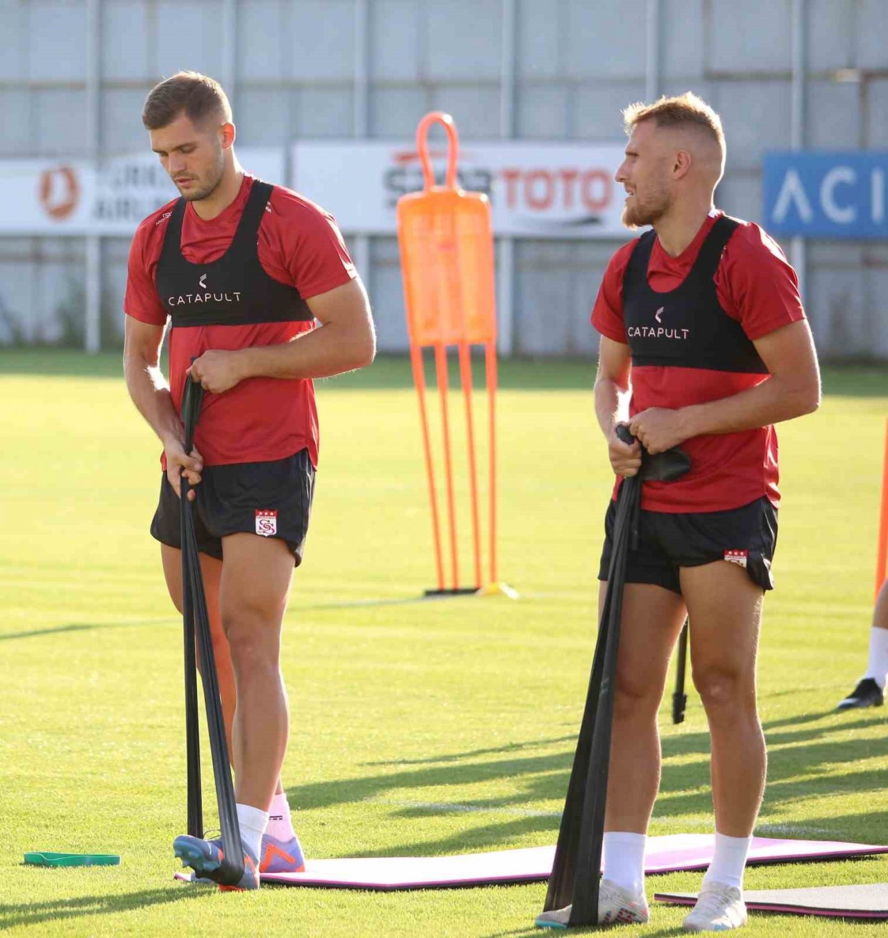 Servet Çetin: “Transferde geç kaldık”