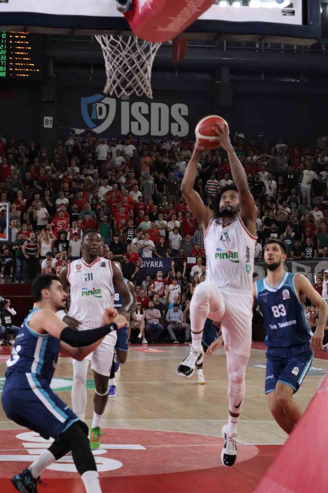 P. Karşıyaka’dan Braian Angola, İsrail ekibine transfer oldu