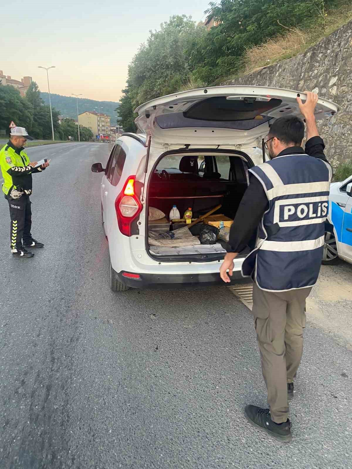 Zonguldak’ta düzensiz göç ile mücadeleye yönelik huzur uygulaması