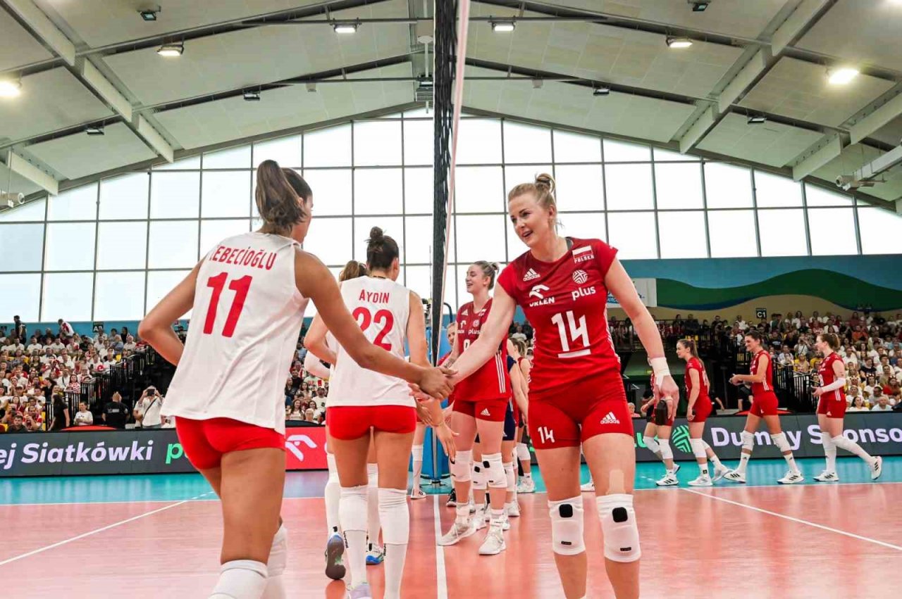 Hazırlık maçı: Polonya: 3 - A Milli Kadın Voleybol Takımı: 1