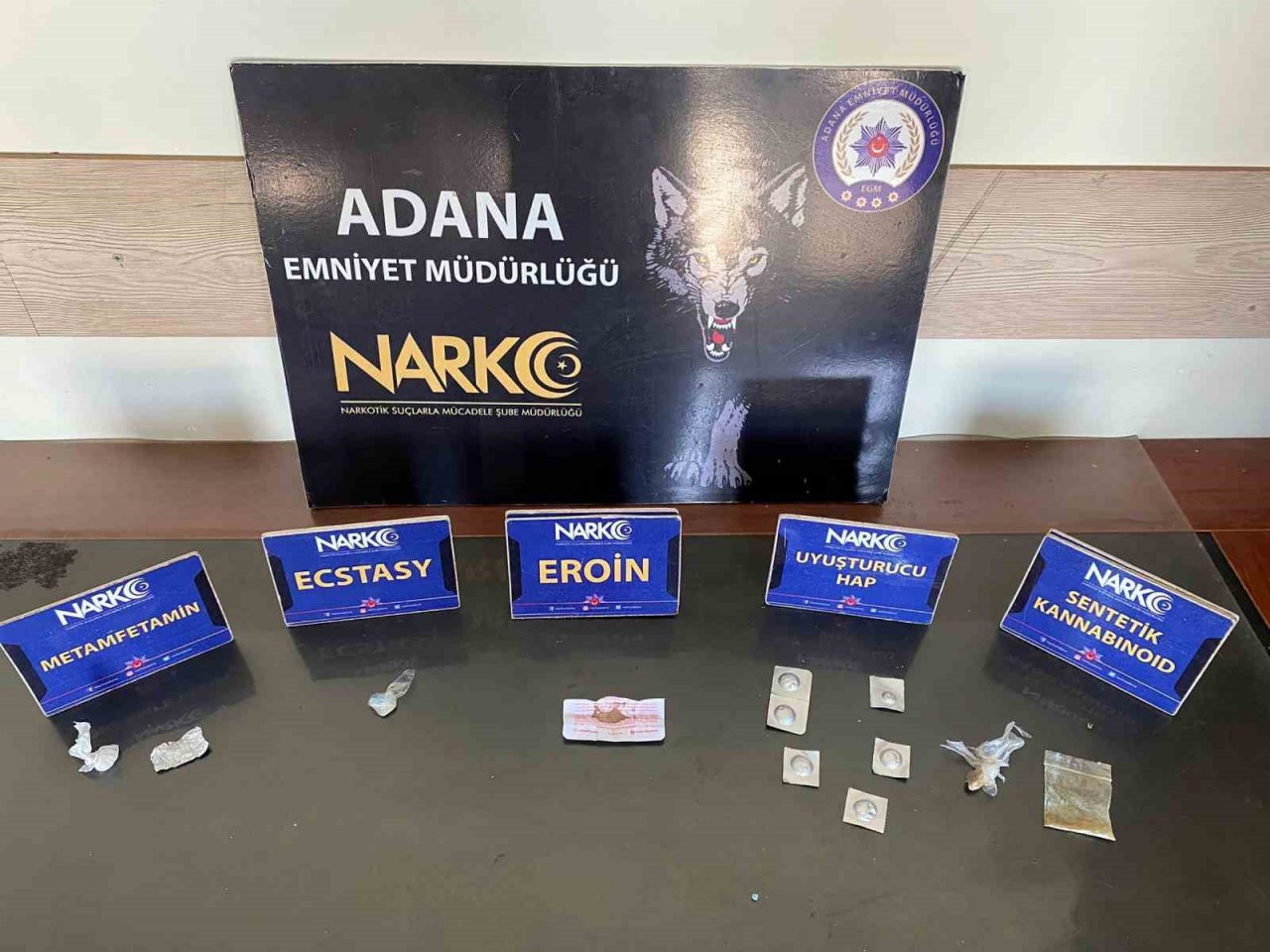 Adana’da 3 torbacı yakalanıp tutuklandı