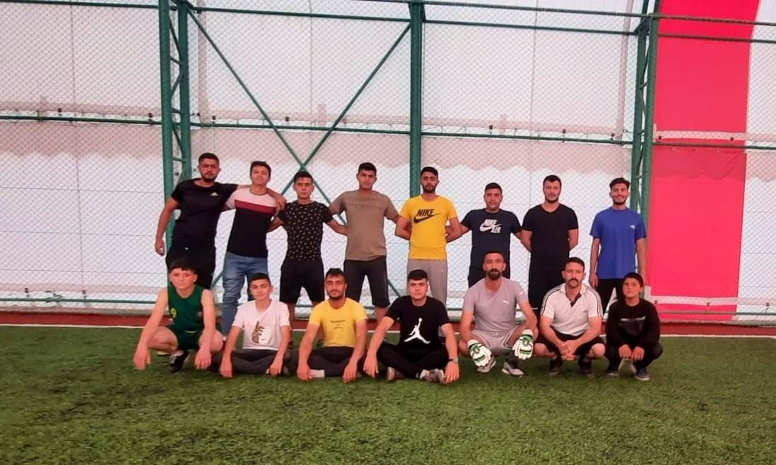 Altıntaş’ta halı futbol turnuvası