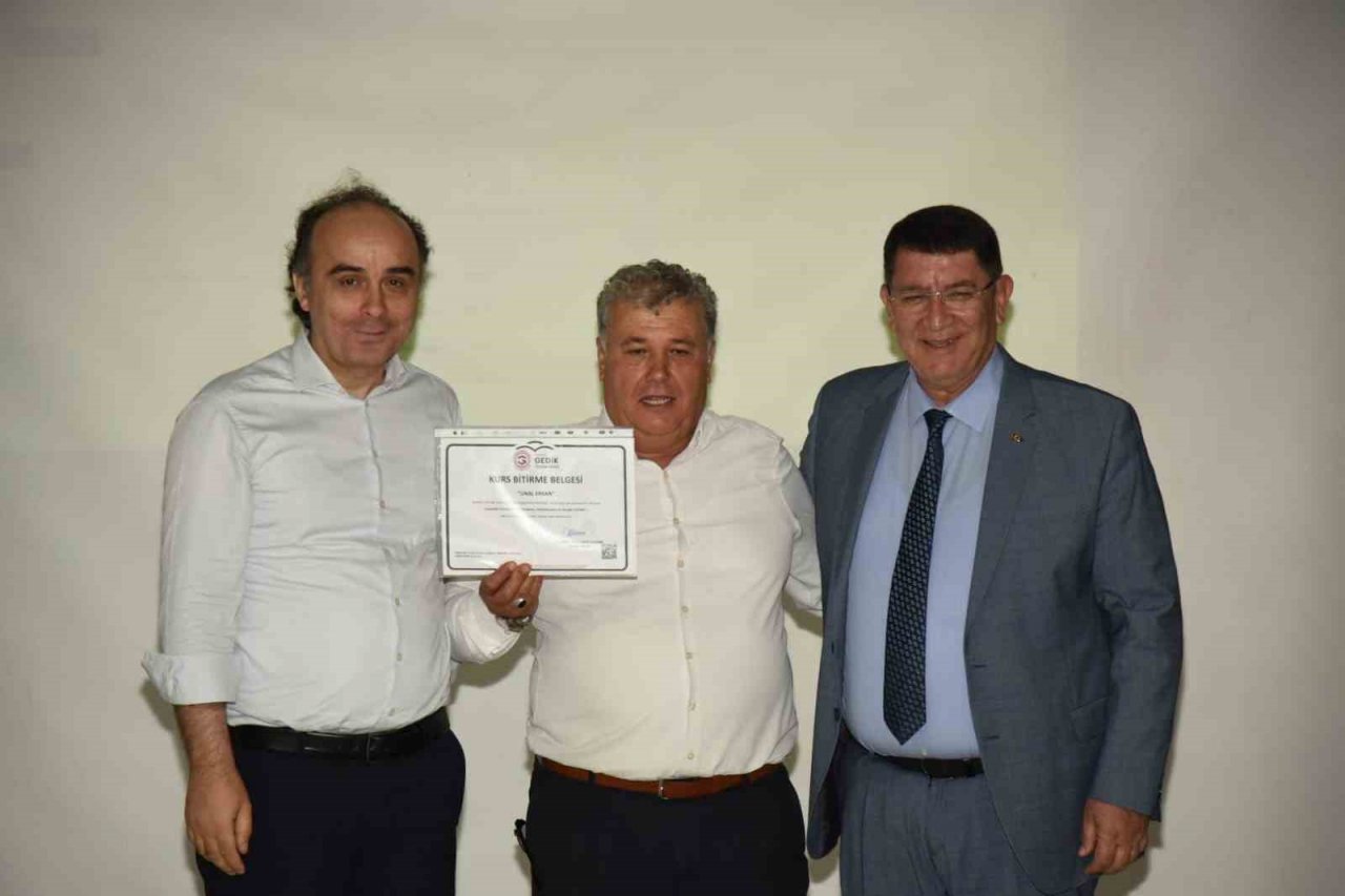 AESOB Başkanı Dere: “Kaş’tan Gazipaşa’ya kadar bütün esnafımızın sorun ve taleplerini dinliyoruz”