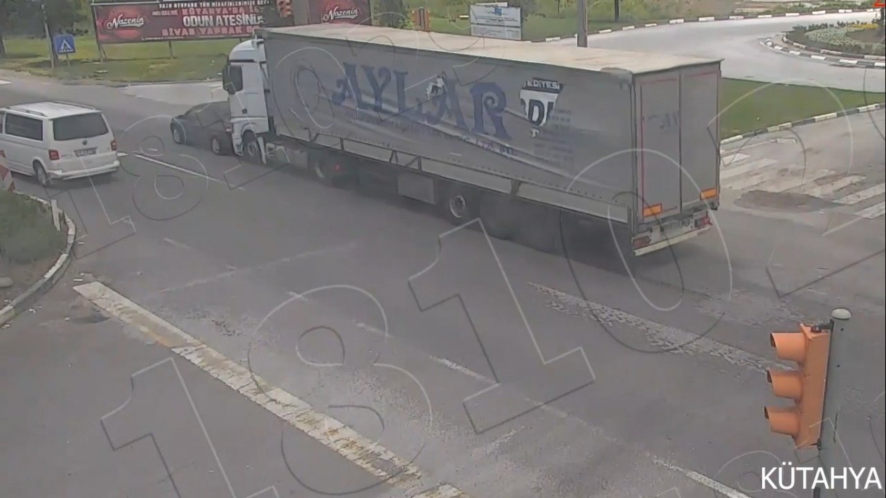 Aşırı hız ve dikkatsizlik kazalara davetiye çıkarttı