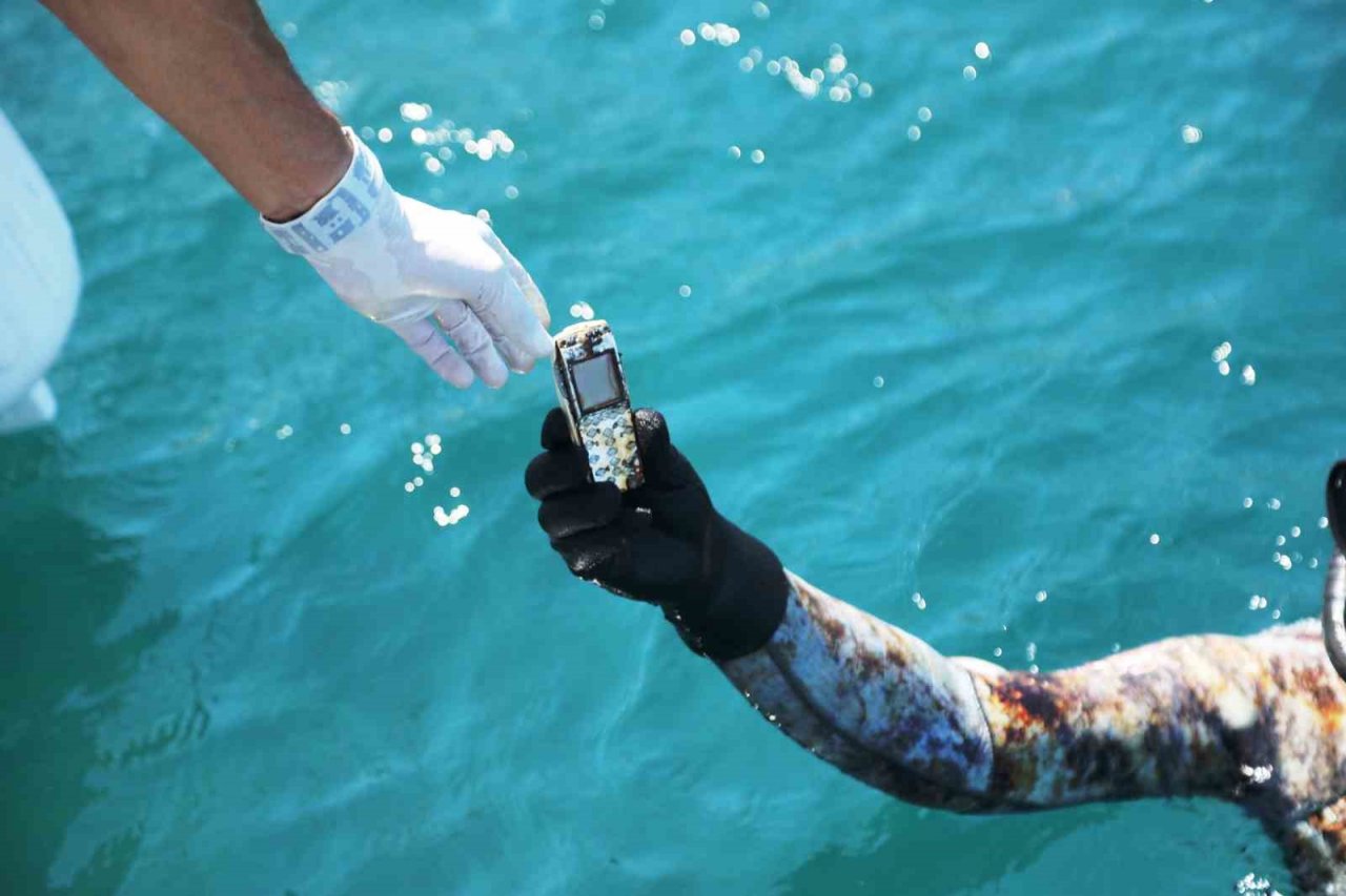 Denizin dibinden çıkanlar şok etti