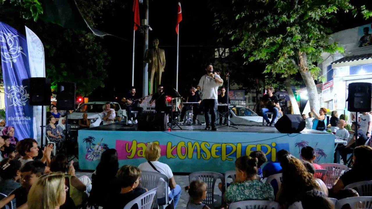 Büyükşehir’den Güzelçamlı’da yaz konseri