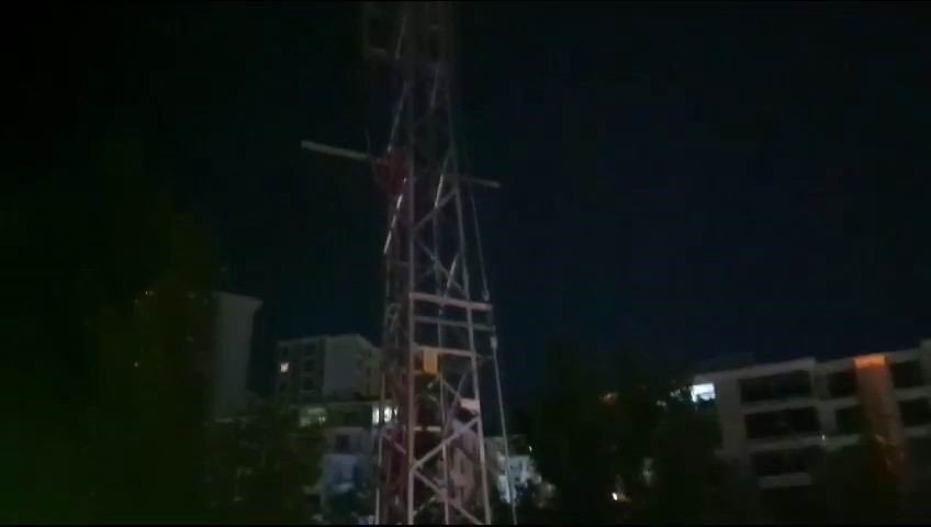 Elazığ’da trafo bomba gibi patladı