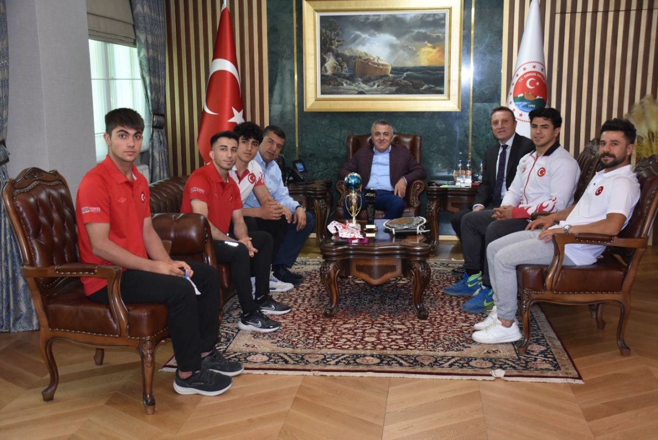 Vali Bilgin, Avrupa Şampiyonu Harun Algül’ü kabul etti