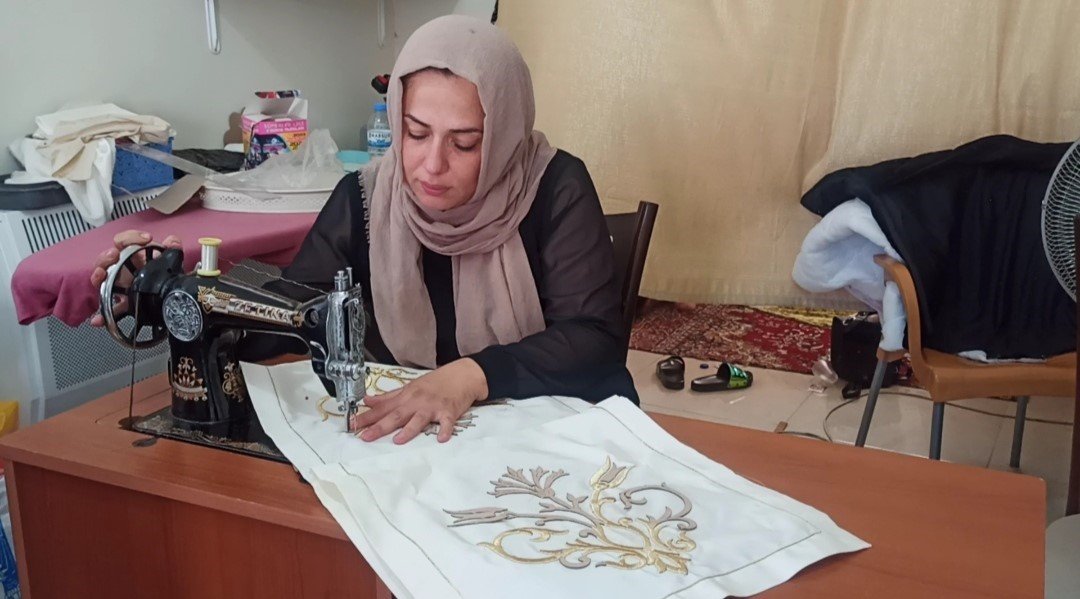 Bileziğini satıp iş kuran 3 çocuk annesi, 15 kişiye istihdam sağladı